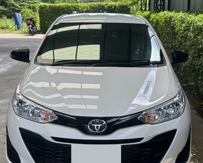Toyota Yaris รถเช่าสุรินทร์